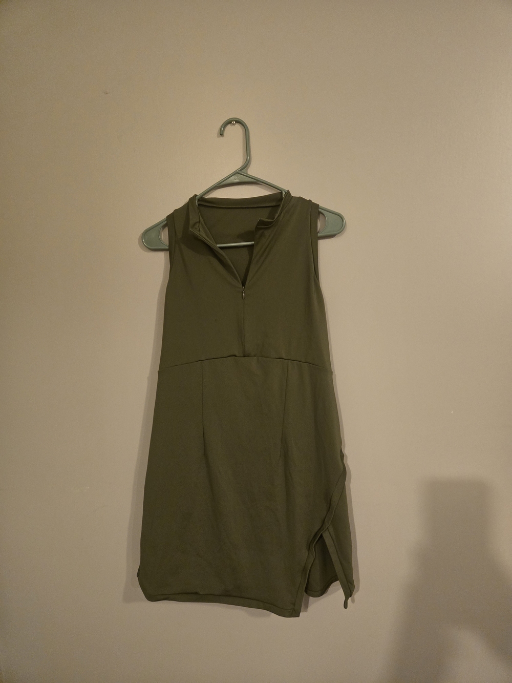 HALARA Olive Sleeveless Zip Front A-Line Dress